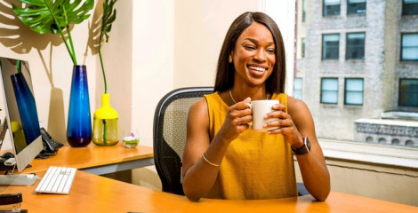 Why Small Businesses Benefit by Outsourcing to a Boutique Payroll Franchise